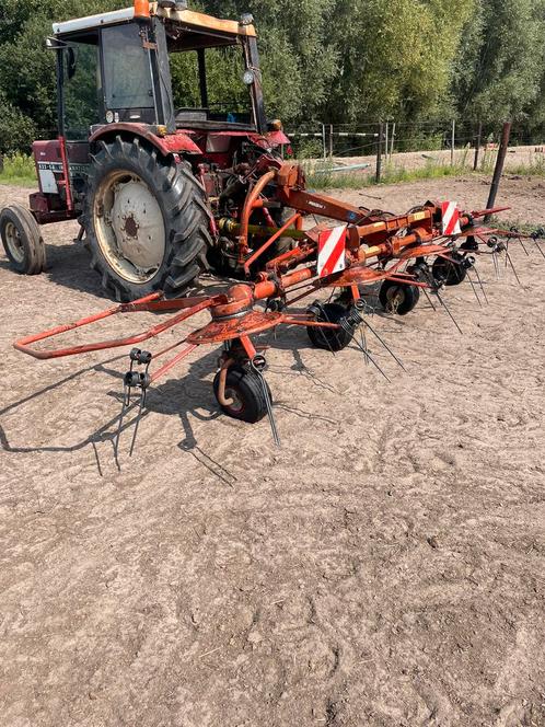 Hooikeerder Kuhn, Zakelijke goederen, Landbouw | Werktuigen, Weidebouw, Ophalen