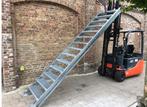 grote trap met of zonder leuning, Doe-het-zelf en Bouw, Ladders en Trappen, Ophalen, Trap