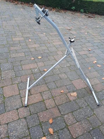 Fietsbeugel beschikbaar voor biedingen