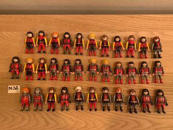 PLAYMOBIL M32: LOT 34 DUIVELRIDDERS beschikbaar voor biedingen