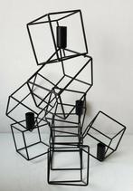 Chandelier cube sculpture metal abstrait, Enlèvement