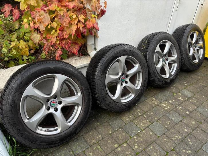 Kit jantes originales et pneus hiver ALFA ROMEO STELVIO, Autos : Pièces & Accessoires, Pneus & Jantes, Pneu(s), Pneus hiver, 18 pouces