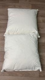 2 hoofdkussens met eendenhalfdons 50x50cm, Ophalen, Zo goed als nieuw