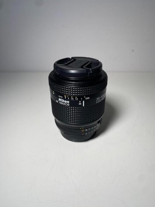 Nikon AF 35-105mm F3.5-4.5 D Lens, Audio, Tv en Foto, Foto | Lenzen en Objectieven, Gebruikt, Standaardlens, Zoom, Ophalen of Verzenden