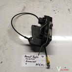 Renault Traffic 2009 2.0 diesel  Binnenslot Linksvoor of Rec, Gebruikt, -, -, Ophalen of Verzenden