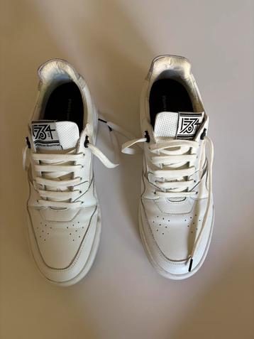 Sneakers Floris van Bommel 9 1/2 beschikbaar voor biedingen