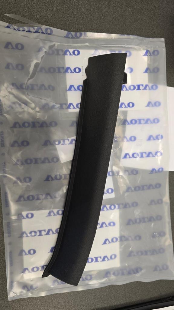 A-stijl paneel links Volvo XC40, Auto-onderdelen, Interieur en Bekleding, Volvo, Nieuw, Herkomst onderdeel bekend, Ophalen of Verzenden