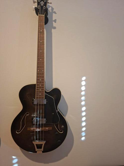 Ibanez artcore AFB200-TKS (transparent black sunburst), Muziek en Instrumenten, Snaarinstrumenten | Gitaren | Bas, Zo goed als nieuw