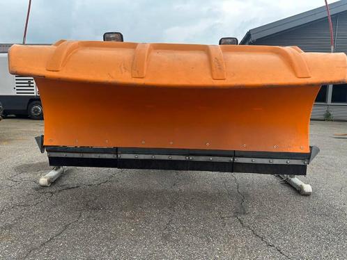 NIDO SNK 27 VPZ (bj 2004), Zakelijke goederen, Machines en Bouw | Onderdelen