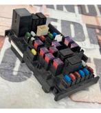 Subaru Impreza wrx Zekeringkast 2008-2011 82241FG010 oem, Auto-onderdelen, Ophalen of Verzenden, Gebruikt, Subaru