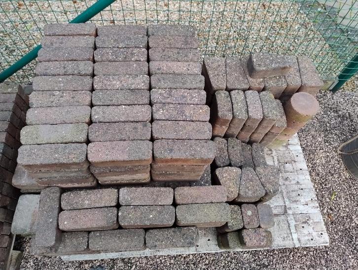 Klinkers vierkant, rechthoekig en cirkel, Tuin en Terras, Tegels en Klinkers, Gebruikt, Klinkers, Beton, Ophalen