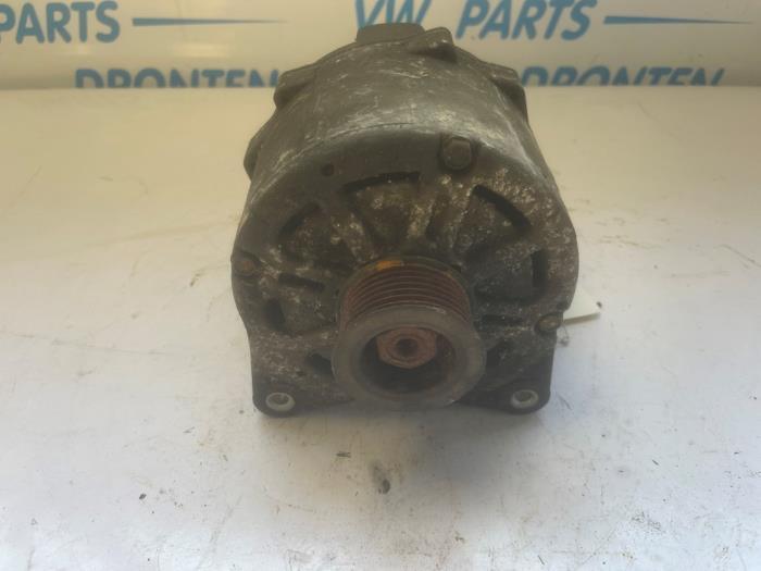 Dynamo van een Audi A8, Auto-onderdelen, Motor en Toebehoren, Audi, Gebruikt, 3 maanden garantie, Ophalen of Verzenden