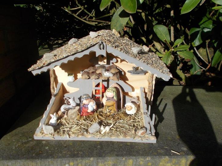 Nieuw houten kerstbedje F176, Diversen, Kerst, Nieuw, Ophalen of Verzenden