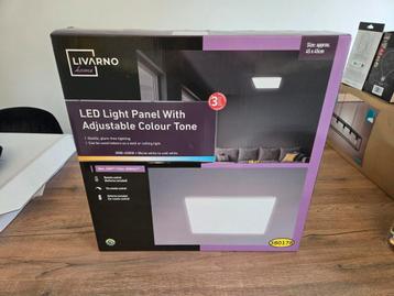 LED lichtpaneel met kleurtonen (ongeopend) beschikbaar voor biedingen