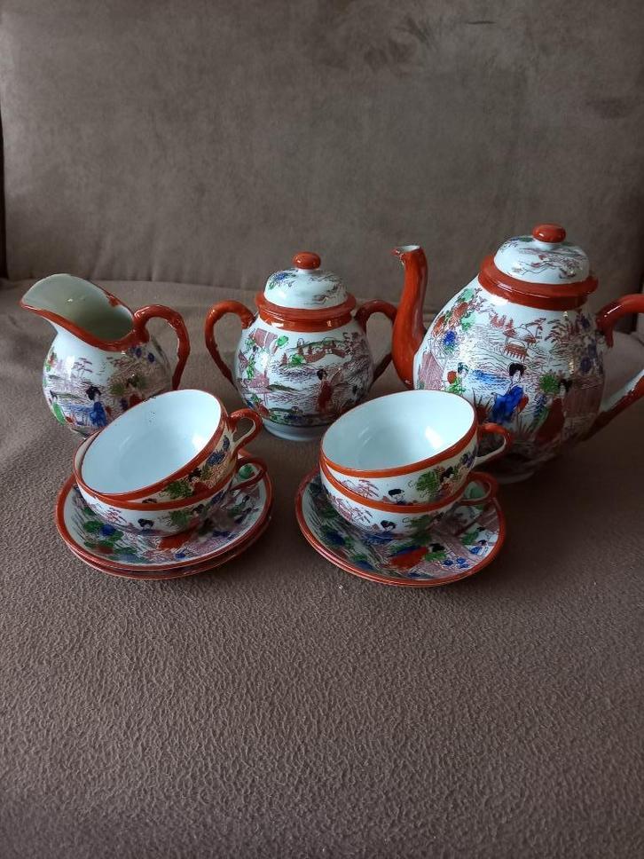 Servies met chinees motief, Antiek en Kunst, Antiek | Keramiek en Aardewerk, Ophalen