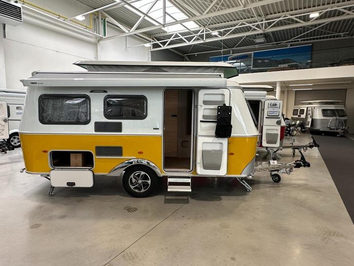 Eriba Hymer Touring 530 NUGGET DORÉ, Caravanes & Camping, Caravanes, Entreprise, jusqu'à 4, 750 - 1000 kg, Siège standard, Eriba