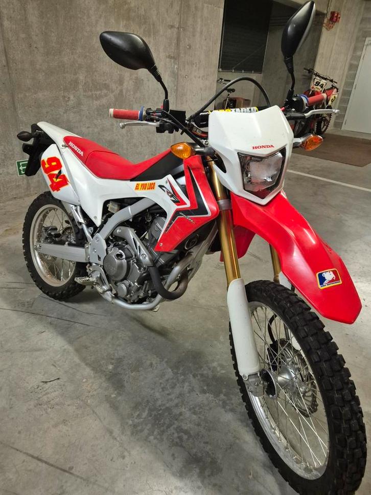 HONDA CRF250L 4500km! Bwj 2014 in nieuwstaat !, Motos, Motos | Honda, Particulier, Enduro, 1 cylindre, Échappement sport, Enlèvement