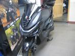 GTS ATTITUDE 125 CC 2.899€ garantie 3 ans, Fietsen en Brommers, Ophalen, Nieuw, 125 cc, Benzine