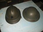 2 oude leger helmen, Verzamelen, Ophalen of Verzenden