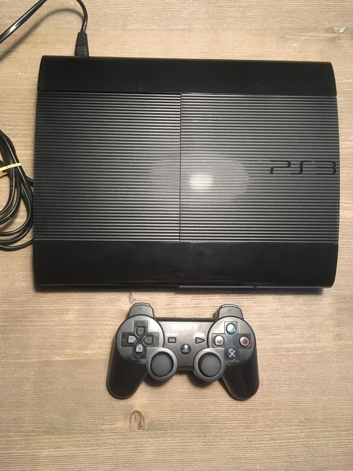 PlayStation 3 Super Slim, Consoles de jeu & Jeux vidéo, Consoles de jeu | Sony PlayStation 3, Comme neuf, Super Slim, 320 GB, Avec 1 manette