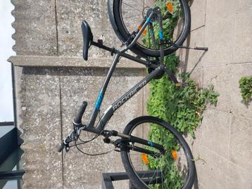 Rockrider st 100 mountainbike beschikbaar voor biedingen