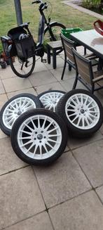 17" OZ racing velgen, Ophalen, Band(en)