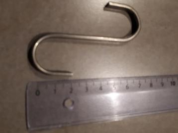 S haken beschikbaar voor biedingen