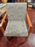 vintage 60 stoel, Huis en Inrichting, Stoelen, Ophalen, Twee, Overige kleuren, Zo goed als nieuw