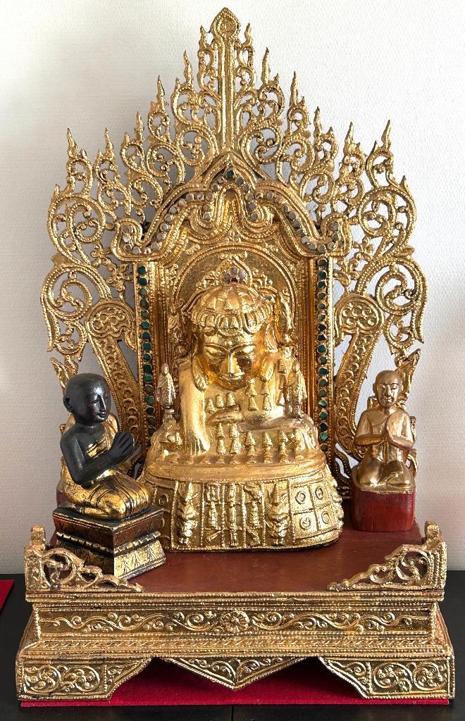 Magnifique Autel Mandalay avec Bouddhas - Birmanie - 1930, Antiquités & Art, Art | Art non-occidental, Enlèvement