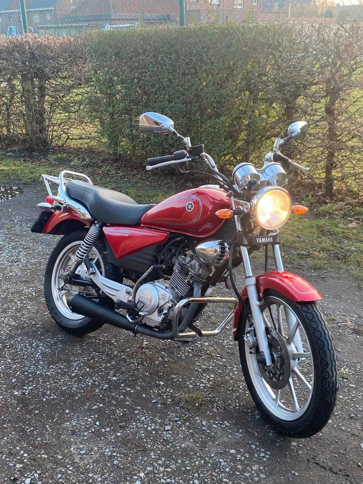 Yamaha YBR 125 custom 2015, Motoren, Motoren | Yamaha, Particulier, Chopper, 11 kW of minder, 1 cilinder, Ophalen