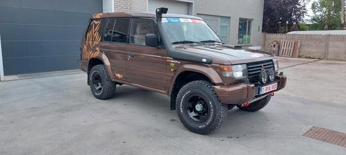 Mitsubishi Pajero LWB 2.5 tdi Oldtimer, Auto's, Mitsubishi, Particulier, Pajero, Radio, Diesel, Vierwielaandrijving, Ophalen of Verzenden