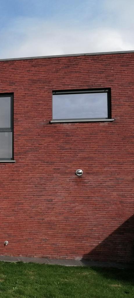 2 kozijnen van het merk Schuko in perfecte staat geglazuurd, Doe-het-zelf en Bouw, Raamkozijnen en Schuifdeuren, Zo goed als nieuw