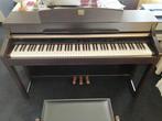 Digitale Piano Yamaha CLP-370, Muziek en Instrumenten, Piano's, Ophalen, Bruin, Digitaal, Zo goed als nieuw