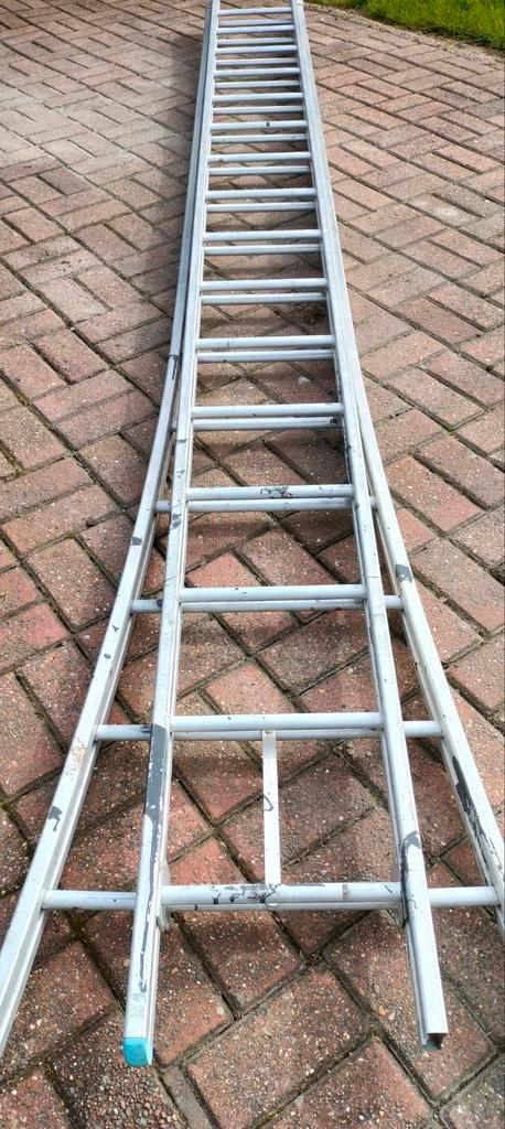 verschillende aluminium ladders, Doe-het-zelf en Bouw, Ladders en Trappen, Gebruikt, Ophalen