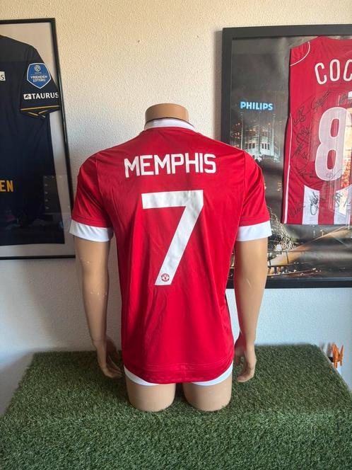 Manchester United thuisshirt 2015-2016 Depay, Sport en Fitness, Voetbal, Zo goed als nieuw, Shirt, Maat M, Verzenden