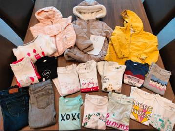 Pakket babykleding maat 86 meisje  beschikbaar voor biedingen