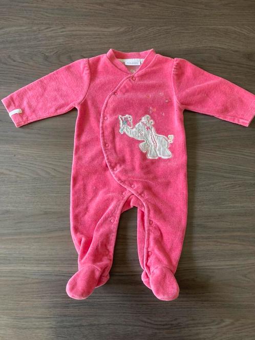 Noukies kruippakje maat 62, Kinderen en Baby's, Babykleding | Maat 62, Zo goed als nieuw, Meisje, Nacht- of Onderkleding, Ophalen of Verzenden