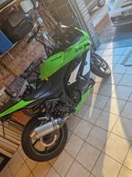 Kawasaki speciale editie 250r, Motoren, Motoren | Kawasaki, Particulier, Super Sport, 4 cilinders, 250 cc