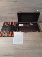 Backgammon in koffer - s6084, Hobby en Vrije tijd, Gezelschapsspellen | Bordspellen, Verzenden, Zo goed als nieuw