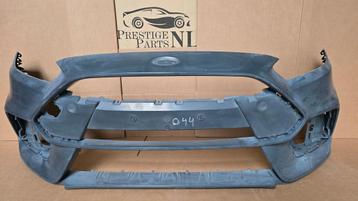 Voorbumper Ford Focus III RS MK3 G1EY-17757-A Origineel 