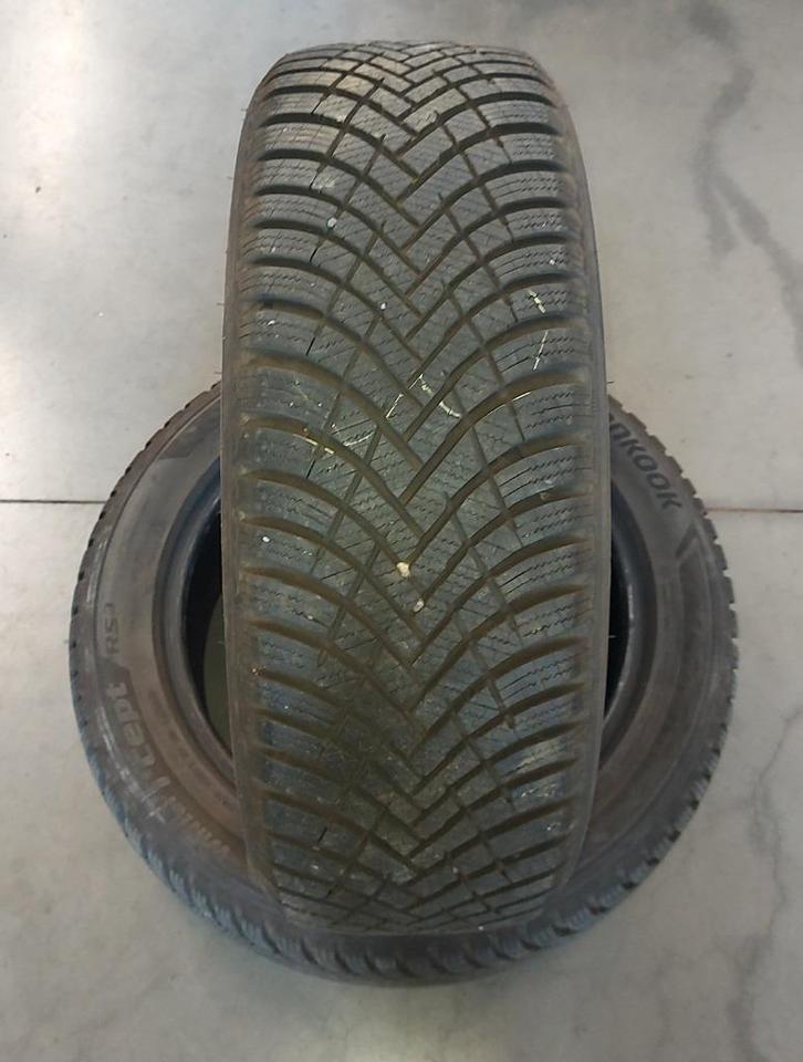 Winterbanden-Hankook i*cept RS3, Auto-onderdelen, Banden en Velgen, Band(en), Winterbanden, 17 inch, 215 mm, Personenwagen, Nieuw