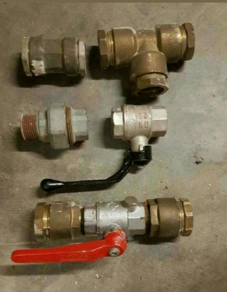 Raccord union, vanne, tuyau et raccord BSR socarex 1"et 3/4", Doe-het-zelf en Bouw, Sanitair, Gebruikt, Ophalen of Verzenden