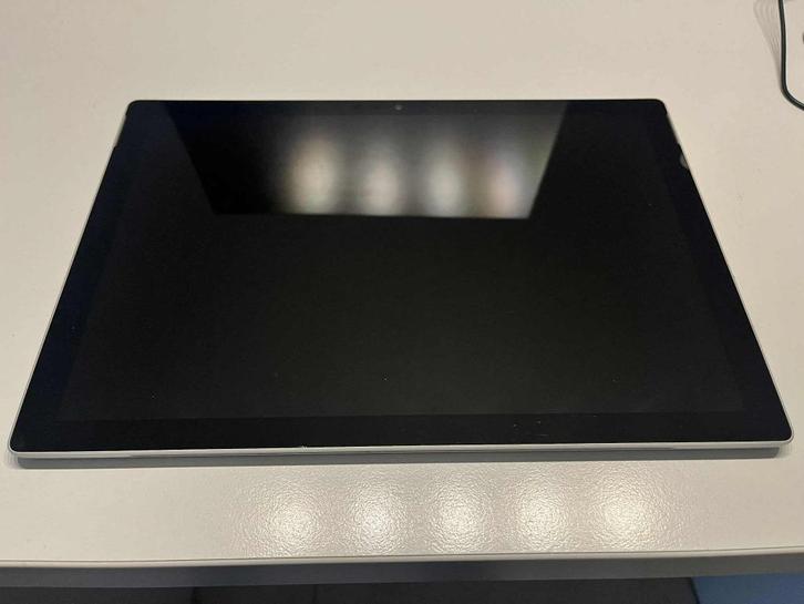 Microsoft Surface Pro 5 met i5 7300u,8GB,256SSD, Computers en Software, Windows Tablets, Gebruikt, Wi-Fi, 12 inch, 256 GB, Uitbreidbaar geheugen
