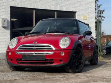 Mini Cooper R50 1.6 essence 85 kw, Autos, Rouge, Achat, Entreprise, Boîte manuelle