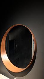 Walnootfineer spiegel rond, Huis en Inrichting, Woonaccessoires | Spiegels, Ophalen, Zo goed als nieuw, Rond