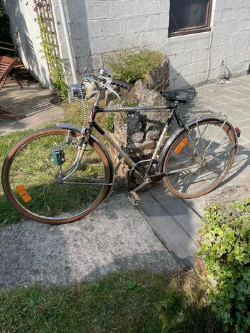 Hellemans Duffel vintage fiets beschikbaar voor biedingen
