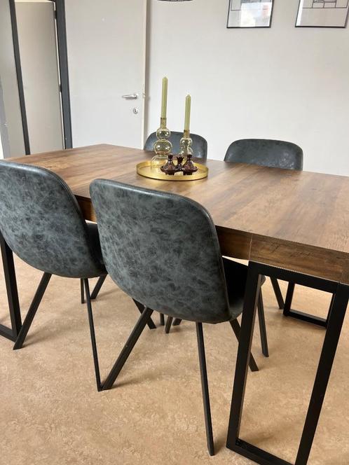 Grijze eetkamerstoelen, Huis en Inrichting, Stoelen, Zo goed als nieuw, Vier, Kunststof, Metaal, Grijs, Ophalen