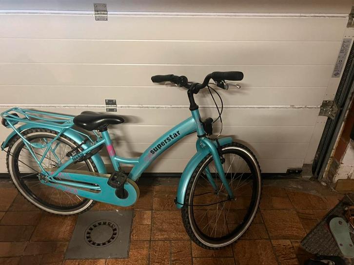 Fiets loekie 22 inch, Fietsen en Brommers, Fietsen | Meisjes, Gebruikt, 22 inch, Handrem, Ophalen