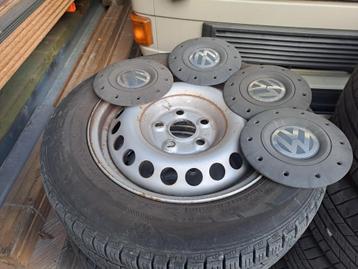 Winterbanden op velgen vw transporter t5 t6 t6.1 beschikbaar voor biedingen