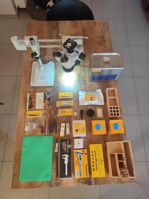 complete set horlogemaker tools & microscoop (nieuwstaat), Audio, Tv en Foto, Optische apparatuur | Microscopen, Zo goed als nieuw